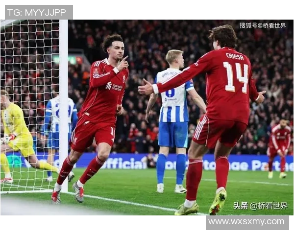 足总杯大战：利物浦狂胜巴萨6-2赛场瞬间引发热烈反响